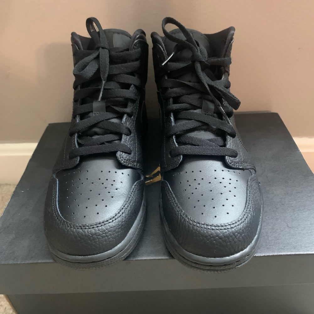 Jordan Kids Black High-Top Sneakers